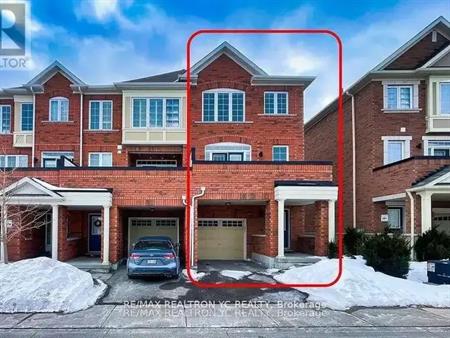 37 TORAH GATE | 37 TORAH GATE, Vaughan