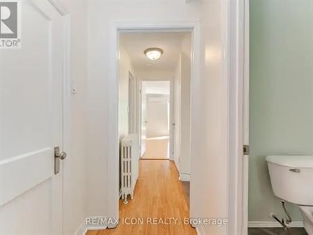 64 SHELDON AVENUE N | 64 SHELDON AVENUE N, Kitchener