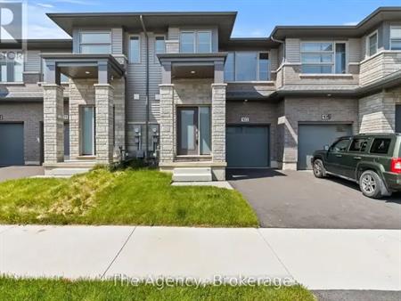 103 ACACIA ROAD | 103 ACACIA ROAD, Pelham