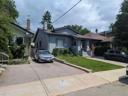 4 bdrm bungalow, 2 full bath, parking, 1790sf, $4374/month+ | Toronto
