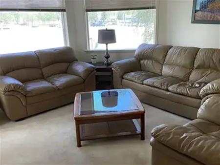 Great location for 2 bed/ 2 bath! | 109 - 200 Lincoln Way SW, Calgary