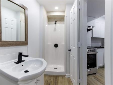 Studio - Montréal - $990 /mo