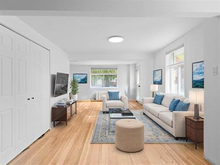 Appartement Sainte-Anne-de-Bellevue À Louer
