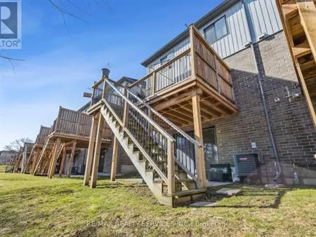 10 - 625 BLACKBRIDGE ROAD | 10 - 625 BLACKBRIDGE ROAD, Cambridge