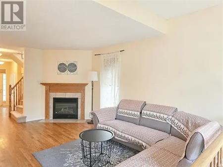 2 - 211 STATION BOULEVARD | 2 - 211 STATION BOULEVARD, Ottawa