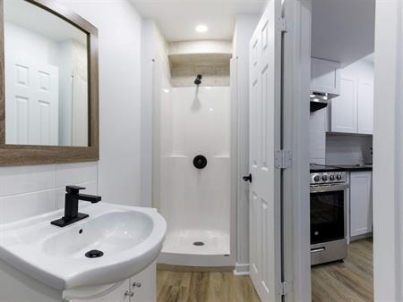 Studio - Montréal - $990 /mo