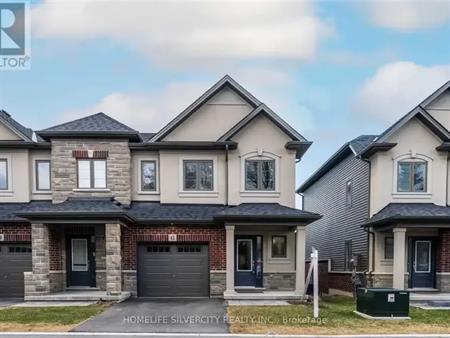 41 - 324 EQUESTRIAN WAY | 41 - 324 EQUESTRIAN WAY, Cambridge