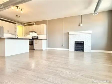 1012-2-1000 King St E, Hamilton, Ontario L8M 1C8 | 1000 King Street East, Hamilton