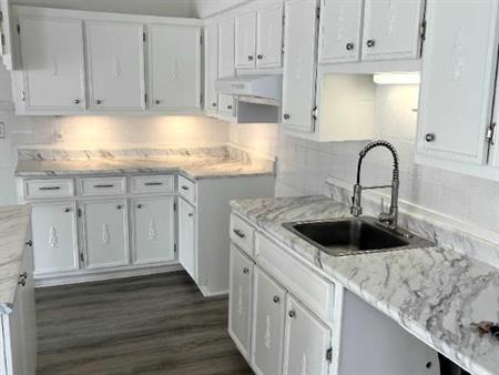 3 APPARTEMENT 4 1/2 A LOUER POUR LE 1 ER JUILLET