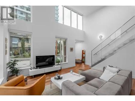 2029 CURLING ROAD | 2029 CURLING ROAD, North Vancouver