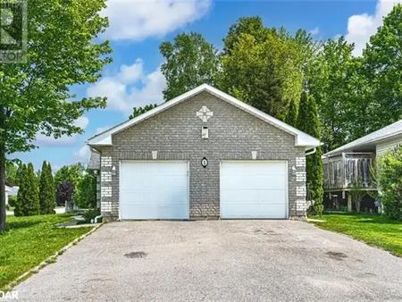 1 KENWELL Court Unit# Upper | 1 KENWELL Court Unit# Upper, Wasaga Beach