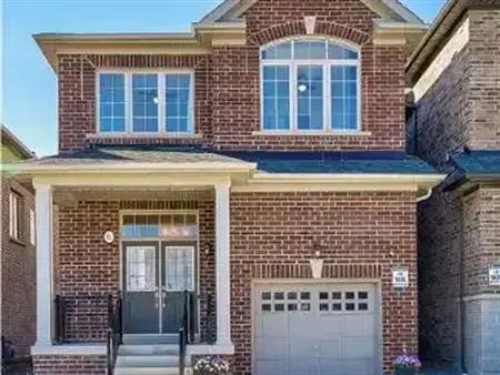 61 MOUNTAINSIDE CRESCENT | 61 MOUNTAINSIDE CRESCENT, Whitby
