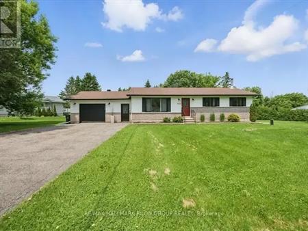 1125 BARNETT DRIVE | 1125 BARNETT DRIVE, Ottawa