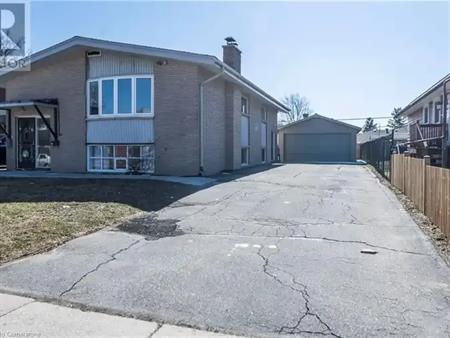 53 OBERMEYER Drive Unit# 1 | 53 OBERMEYER Drive Unit# 1, Kitchener
