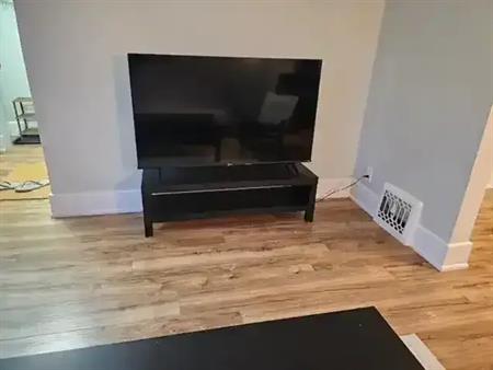 Beautiful 3 Bed, 2 Bath Home for Rent – Prime Location in Oshawa | 838 Grierson Street, Oshawa