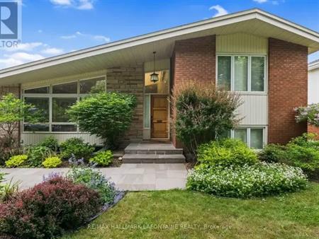 1886 RIDEAU GARDEN DRIVE | 1886 RIDEAU GARDEN DRIVE, Ottawa