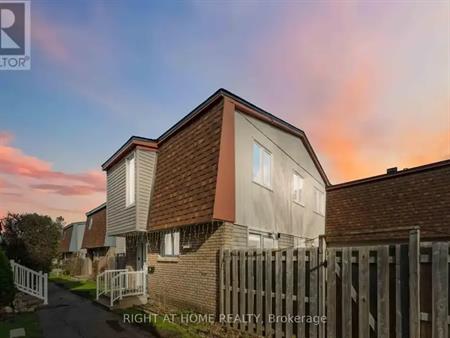 31 - 2057 JASMINE CRESCENT | 31 - 2057 JASMINE CRESCENT, Ottawa