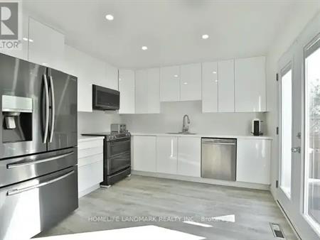 4484 VIRTUE COURT | 4484 VIRTUE COURT, Burlington