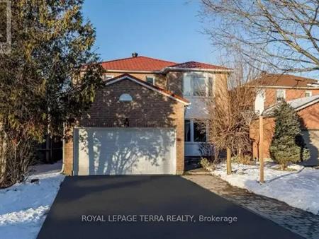 44 CARRUTHERS CRESCENT | 44 CARRUTHERS CRESCENT, Barrie