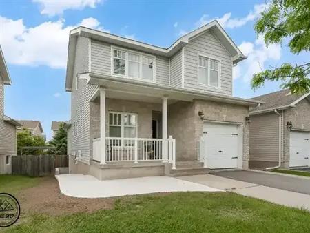 Cozy 1-Bedroom with Easy 401 Access – West-End Kingston | 1507 Crimson Crescent, Kingston