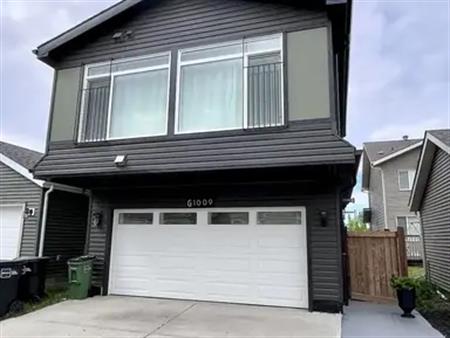 Backyard House | 1009G Paisley Drive Southwest, Edmonton
