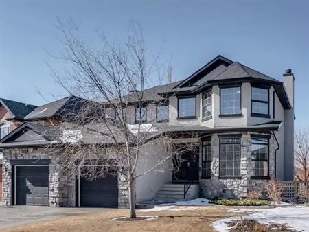 646 Wentworth Place SW | 646 Wentworth Place Southwest, Calgary