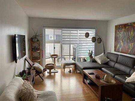 Beau Condo à Louer près du Centre de Vélo de Montagne de Chicoutimi