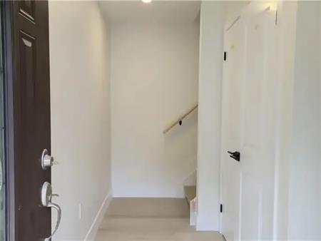404 FOREST HILL Drive Unit# 1 | 404 FOREST HILL Drive Unit# 1, Kitchener