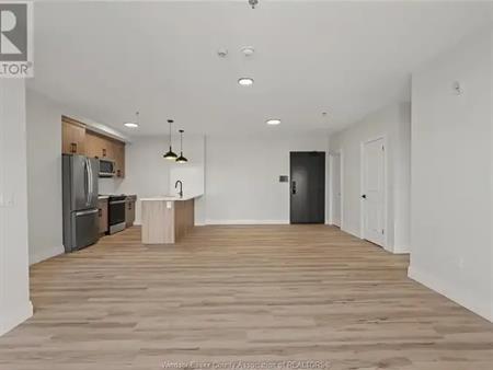 4775 WALKER ROAD Unit# 102 | 4775 WALKER ROAD Unit# 102, Windsor