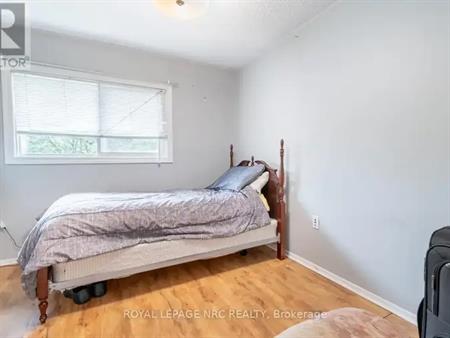 16 TARA CRESCENT | 16 TARA CRESCENT, Thorold