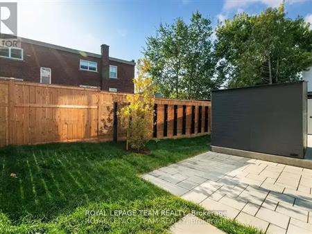 2 - 366 WINONA AVENUE | 2 - 366 WINONA AVENUE, Ottawa