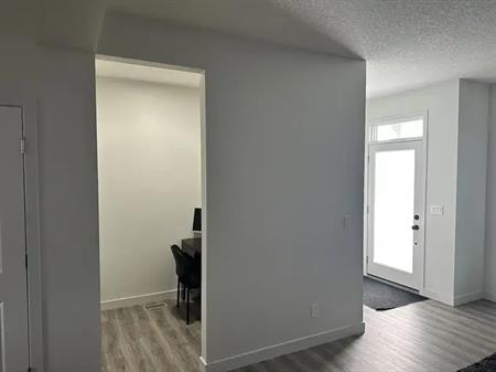 Spacious 3 bed + den, 2.5 bath with bonus room upstairs in beautiful Rangeview | 7634 202 Avenue Southeast, Calgary