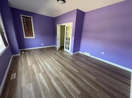 XL Bonus Room w/ Private Linen Closet | 158 New Brighton Lane Southeast, Calgary