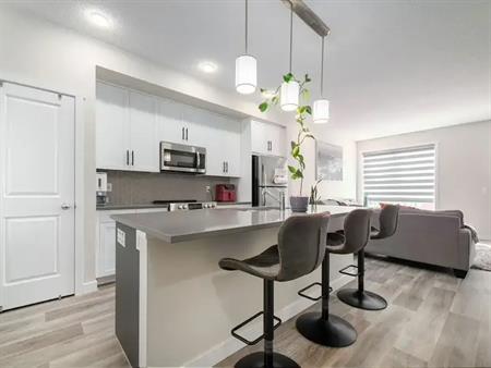Furnished 3 Bed 2.5 Bathroom for rent | 104 Carringvue Way Northwest, Calgary