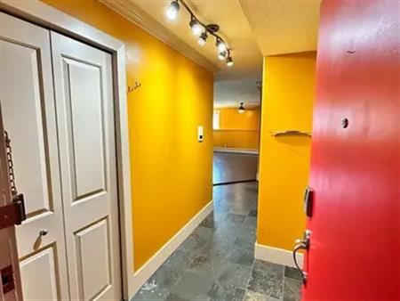 Modern 2-Bedroom Near Sunalta LRT – Stylish, Bright, and Transit-Friendly! | 1 - 2002 11 Avenue Southwest, Calgary