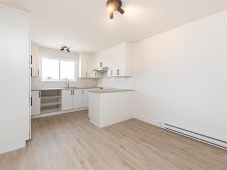 3 1/2 À LOUER À MASCOUCHE