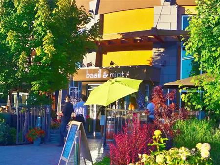 Playa Del Sol condo unit for rent in Kelowna | 654 Cook Rd, Kelowna