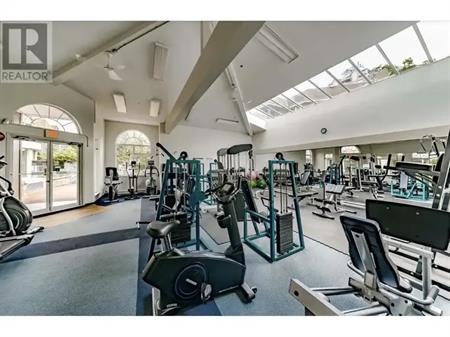 601 3070 GUILFORD WAY | 601 3070 GUILFORD WAY, Coquitlam