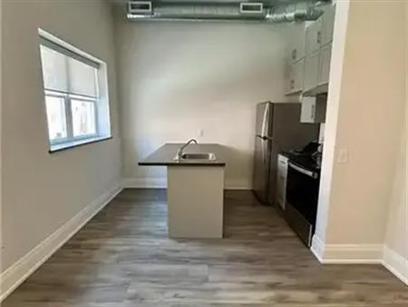 11 QUEEN Street Unit# 202 | 11 QUEEN Street Unit# 202, Brantford