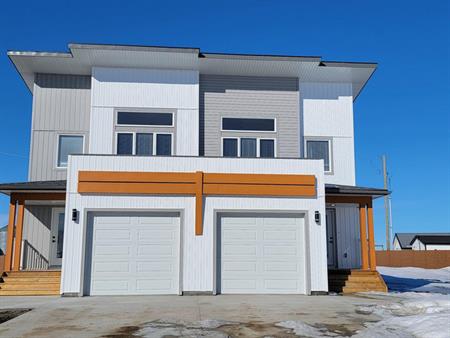 Clairmont Homes | 11408 96 St, Grande Prairie