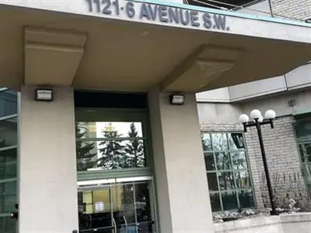 Spacious 2 bedroom 2 bathroom unit downtown Calgary | 1121 6th Avenue SW, Calgary