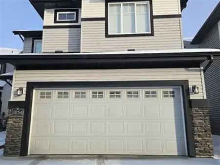 Spacious Basement Unit for Rent in Allard, SW Edmonton – CAD$1,100/month | 3854 Agar Green Southwest, Edmonton