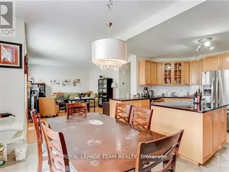 153 TAPESTRY DRIVE | 153 TAPESTRY DRIVE, Ottawa