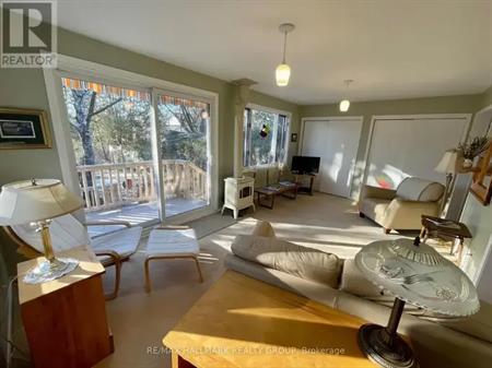 112 CLEGG STREET | 112 CLEGG STREET, Ottawa