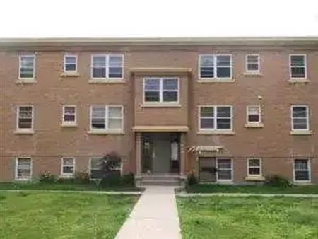 515 London Rd - 1 bedroom | 515 London Rd, Sarnia