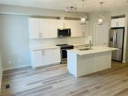 3 Bedroom and 2.5 bath town house | 210 - 32 RED EMBERS PARADE NE, Calgary
