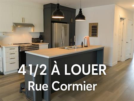 Appartement 4 1/2 à louer 1 août