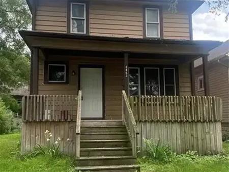 3463 HARRIS STREET | 3463 HARRIS STREET, Windsor