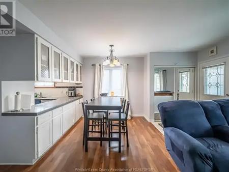 2534 FRANCOIS ROAD | 2534 FRANCOIS ROAD, Windsor
