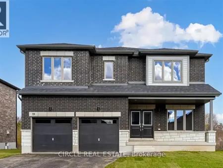 19 TULIP CRESCENT | 19 TULIP CRESCENT, Norfolk